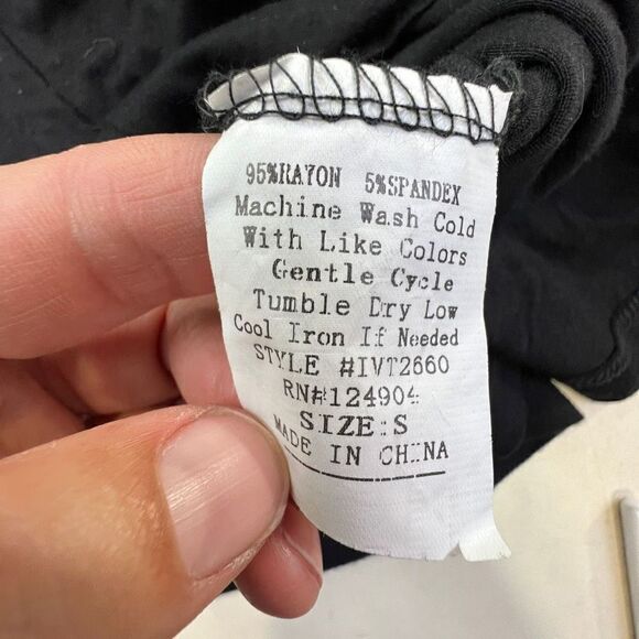 Laculture Women's Short Sleeve Motorspirit 1968 Graphic Tee Black Size Small NWT - Picture 5 of 5